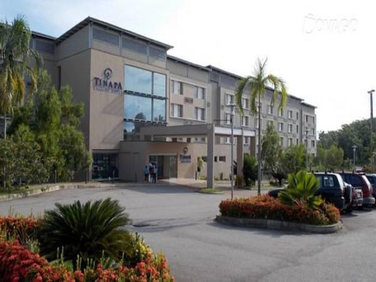 Tinapa Lakeside Hotel Calabar Kültér fotó