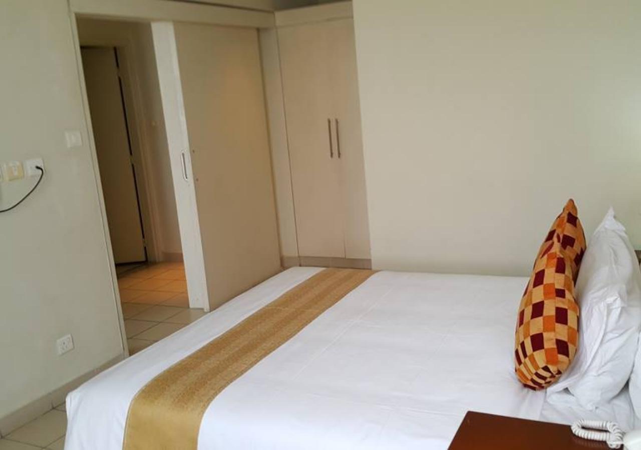 Tinapa Lakeside Hotel Calabar Kültér fotó